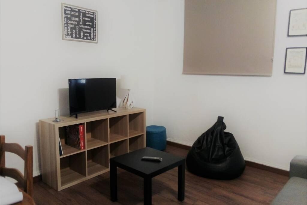 לאוסה De Ca - Suite Com Acesso Independente E Kitchenette מראה חיצוני תמונה